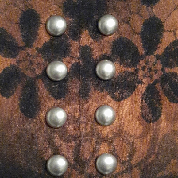 Simply stunning enhanced dress - Picture 7 of 7